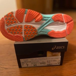 Brand-new! Never worn in a box ASICS women’s gym shoes.